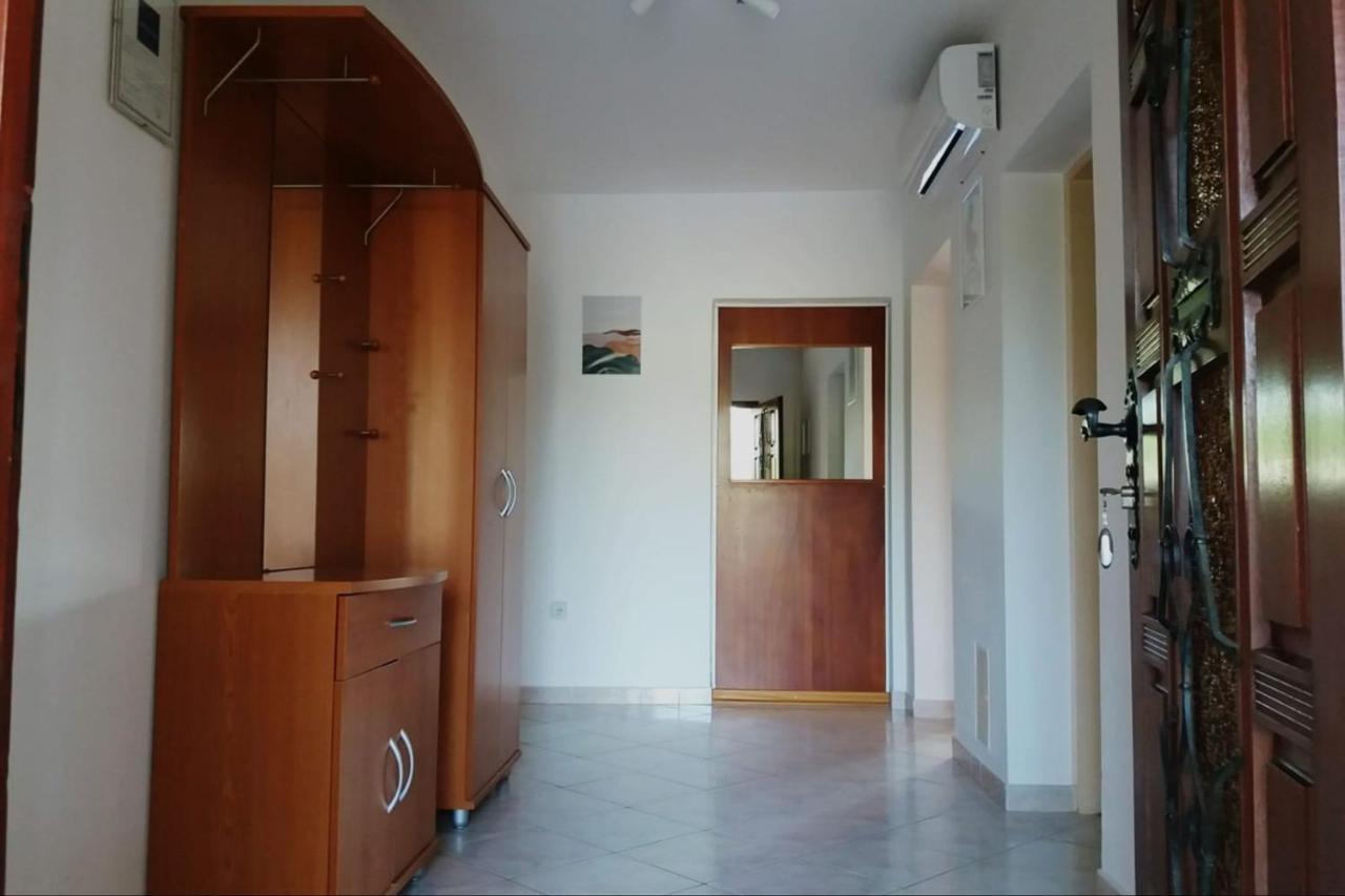 Apartment A4 Ines Near Beach Porec Esterno foto