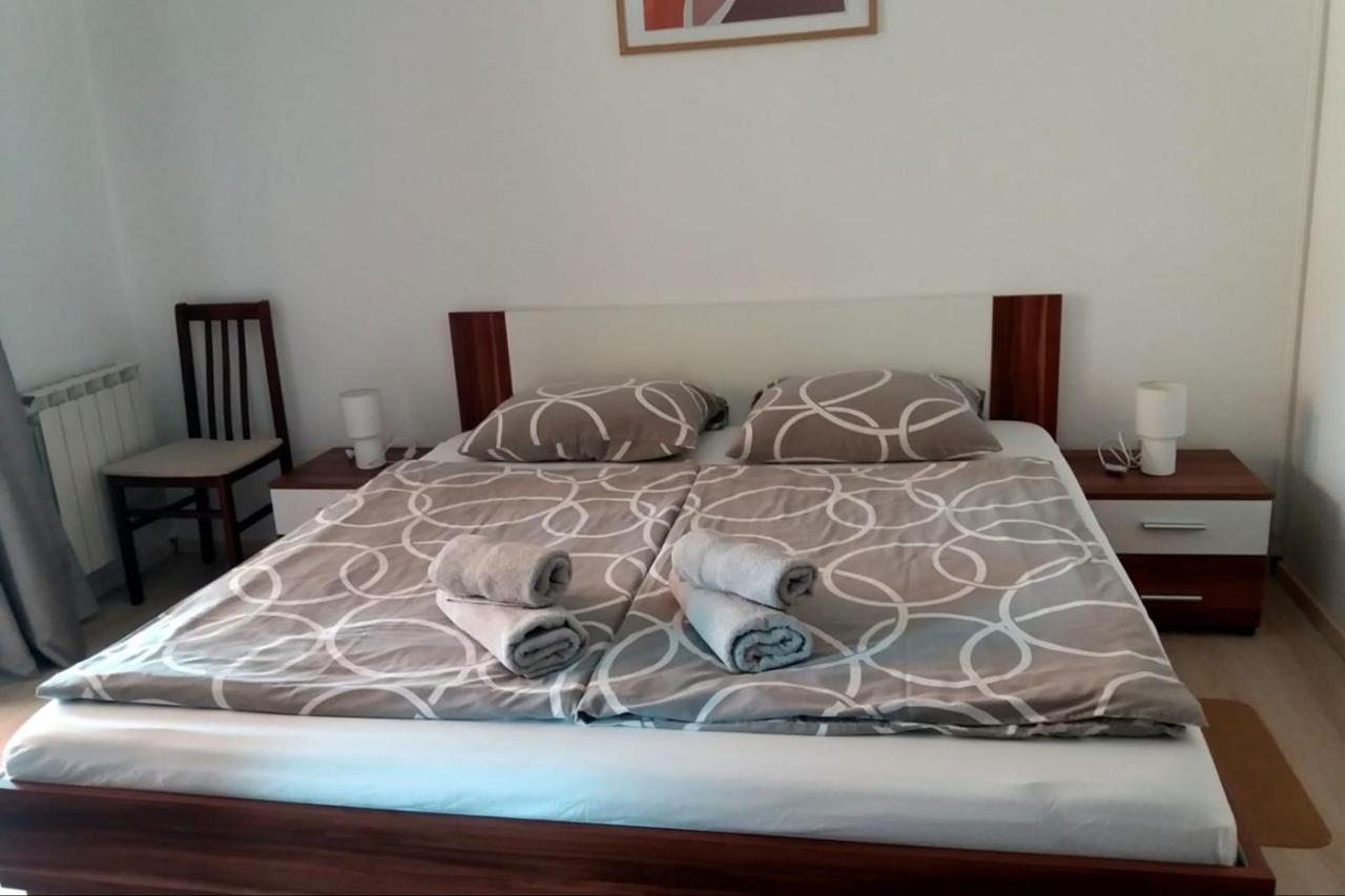 Apartment A4 Ines Near Beach Porec Esterno foto