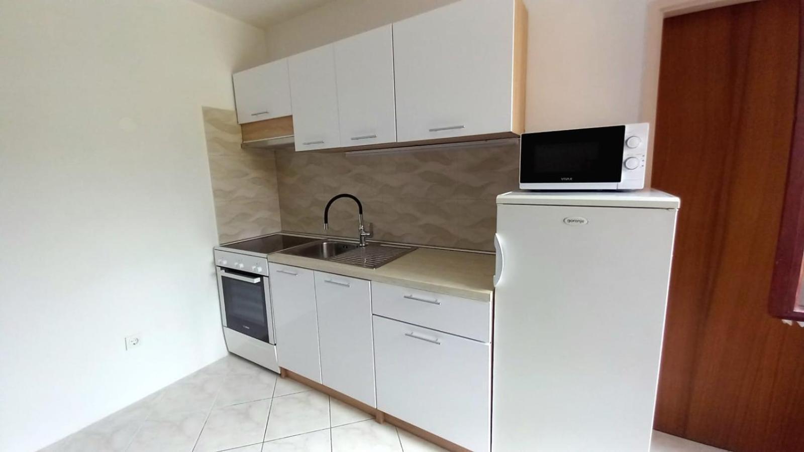 Apartment A4 Ines Near Beach Porec Esterno foto