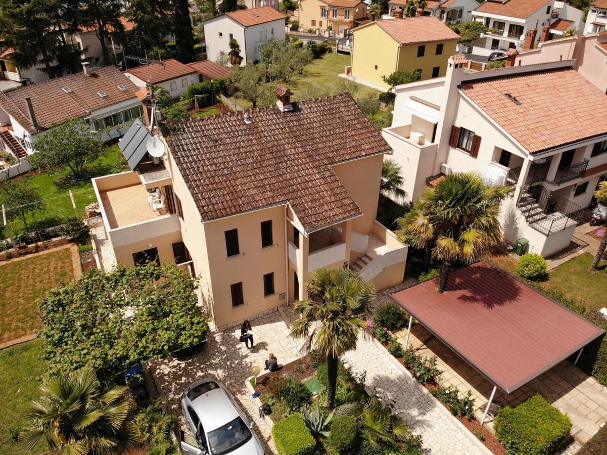 Apartment A4 Ines Near Beach Porec Esterno foto