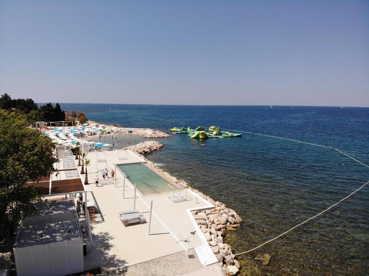Apartment A4 Ines Near Beach Porec Esterno foto