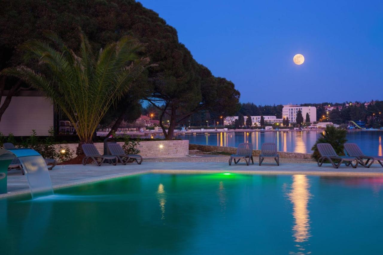 Apartment A4 Ines Near Beach Porec Esterno foto